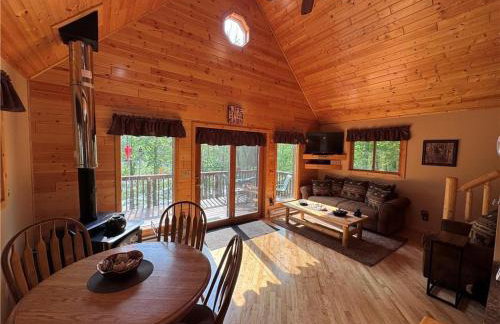 Cozy cabin on a lake - Foto 1