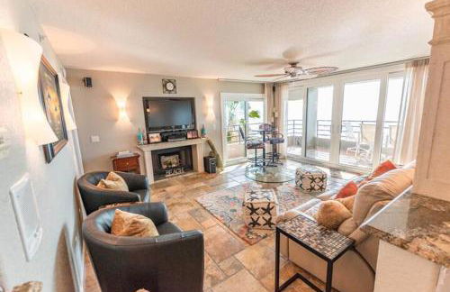 Beach SUN Sation Upscale Oceanfront Corner Unit - Foto 14