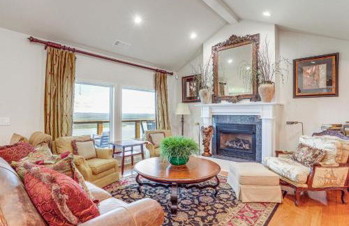 Luxe Home with Panoramic Greers Ferry Lake Views - Photo 4