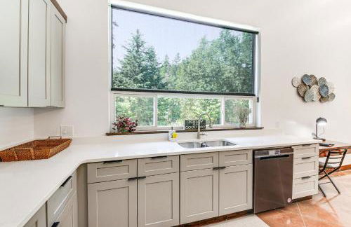 Relax, Reconnect and Explore Modern Idaho House! - Foto 10