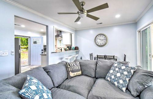 Relaxing Riverfront Cottage with Boat Dock! - Foto 6