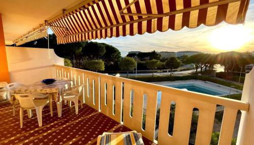 Modern Flat With Pool View Balcony - Foto 2