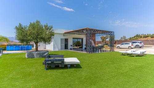 Casa De Campo en Coín - Photo 1