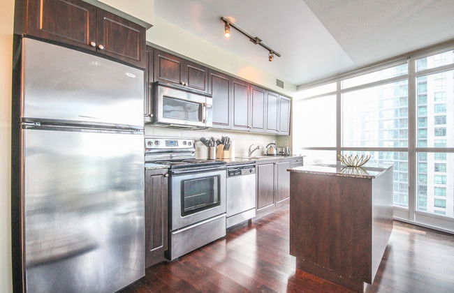 Sarkar Suites - Fort York Blvd - Foto 4