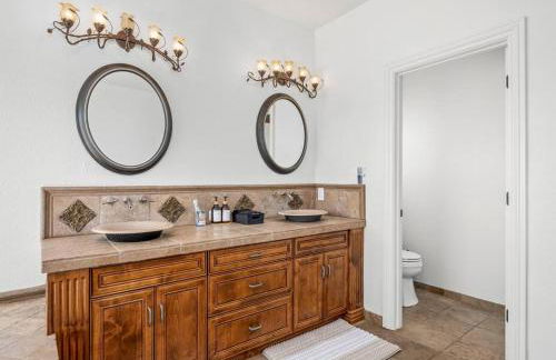 Luxury 4 Acre Estate - Pickleball, Pool, Hot Tub! - Foto 38