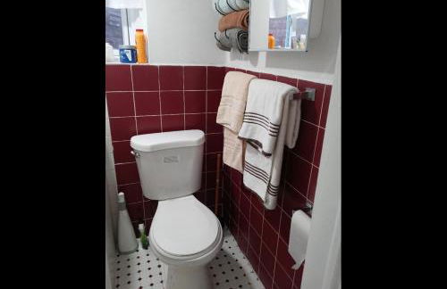 "Cozy Basement Retreat Just 40 Minutes to NYC!" - Foto 27