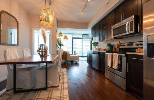 Buckhead High-Rise Retreat with Pool & Balcony - Foto 21