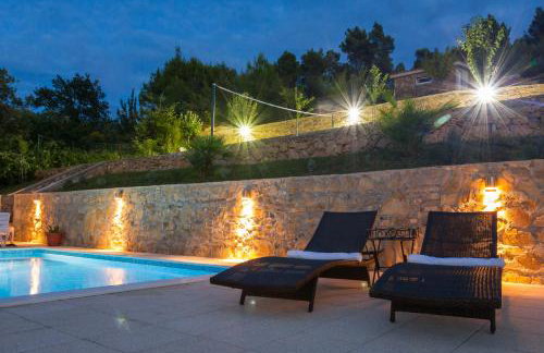 HIDDEN PARADISE - Villa by Split - Photo 2