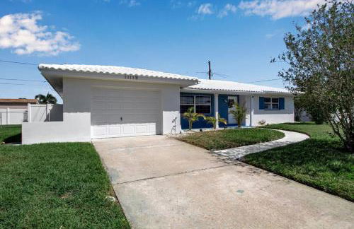 Luxury Vacation Home in Madeira Beach Family and Pet Friendly - Foto 18