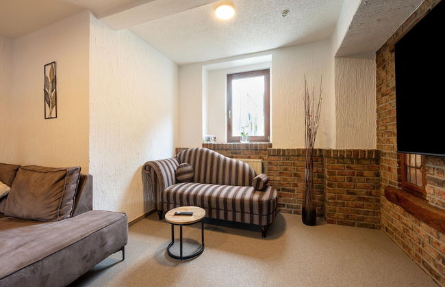 Grosse Gruppenunterkunft im Nationalpark Eifel mit Bar und Terrasse - Foto 33