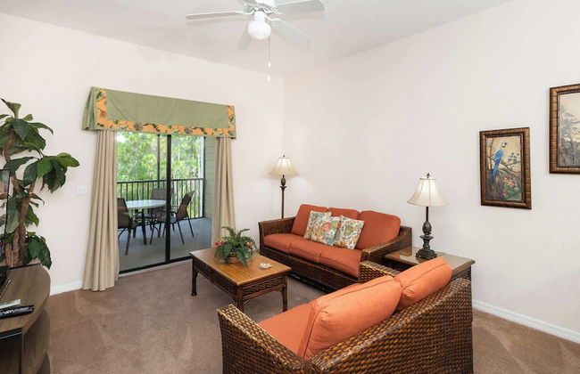 Tropical 2 BDR Condo in Brand New Resort Community - Foto 15