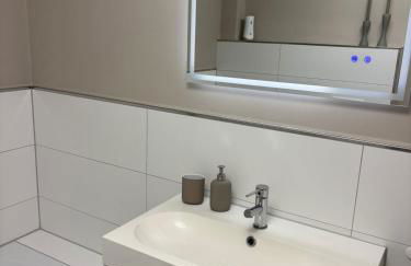 Ruhig und zentral zwischen Köln und Düsseldorf ,nahe Schloss Dyck - Foto 13