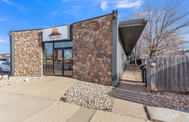 Downtown 2 Story Property 2 Bedroom Apts by RedAwning - Foto 25