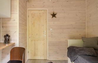 Sosnowy Raj domki nad rzeką Wkrą - Foto 40