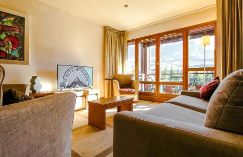 Stunning 3-bedroom apartment with mountain views - Foto 14