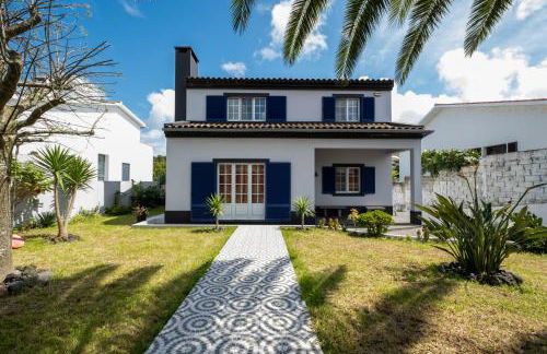 Azores Palmeira Villa - Photo 1