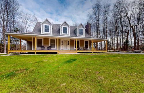 Modern Mountain Homestead - Foto 1