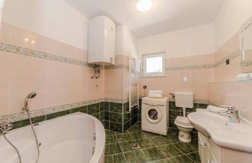 Villa Ana with private pool and large garden- by TA Leut Agency - Foto 17