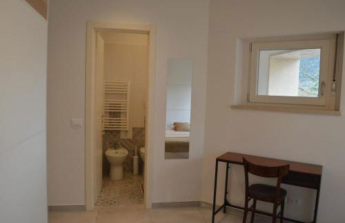 Appartamento panoramico in centro - Affitti Brevi Italia - Foto 19