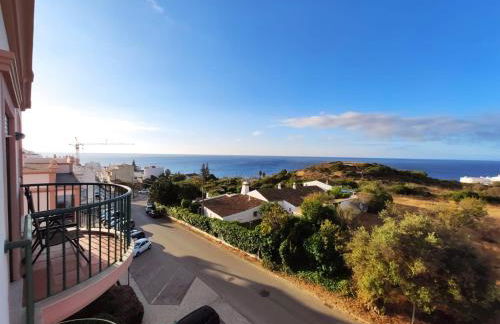 Lovely 2 bedroom apartment including pool, stunning ocean views & beach closeby - Foto 2