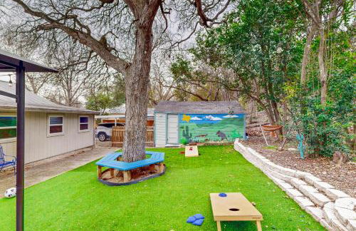 Play Room, Patio and Fire Pit! Cozy Kerrville Home - Foto 25