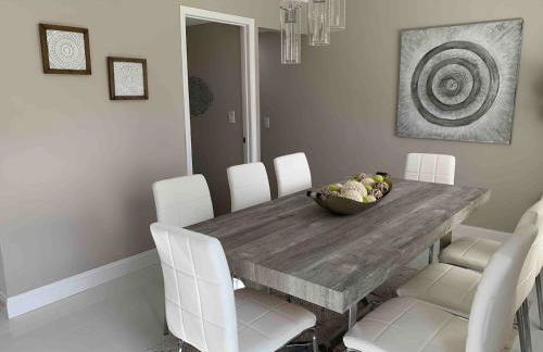 Elegant & spacious 32 Gem in Harper Woods - Foto 26