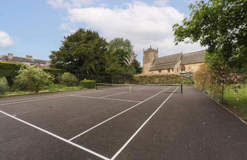 Ebrington Manor by Birch Stays - Photo 60