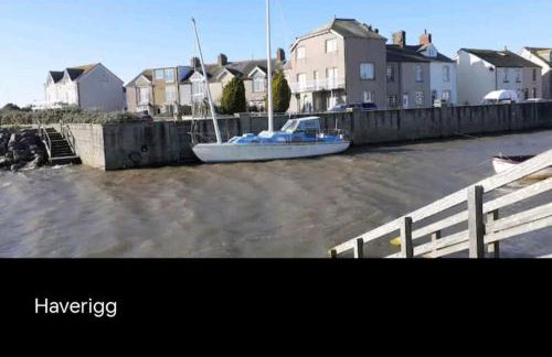 Nadia's Lodge Smart TV & Wi-Fi - Foto 26