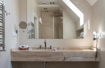 Hotel SPA Dr Irena Eris Wzgórza Dylewskie - Siedliska - Foto 69