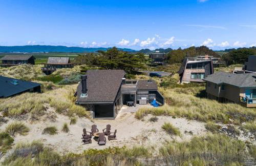 Oceanfront Retreat on Pajaro Dunes Beach - Foto 30