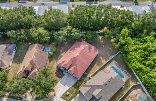 Large 5 bd home close to Beaches - Photo 32