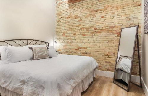 Golden Lofts Unit 2 Downtown Traverse City 1bd 1ba - Foto 11