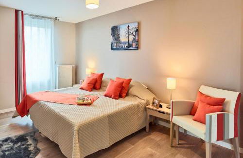 Zenao Appart'hôtels Suresnes - Foto 1