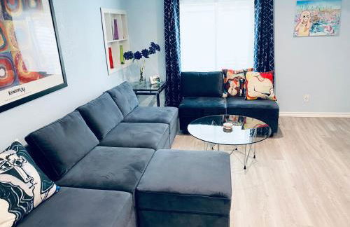 3br home 2br unit close to USAFA with fireplace - Foto 57