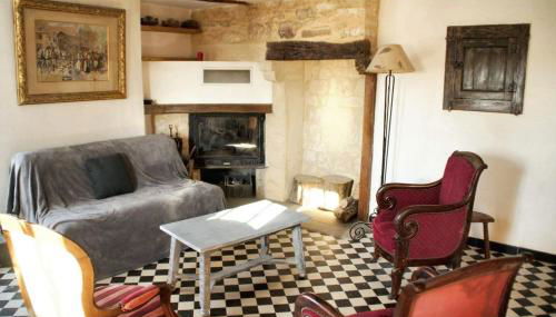 Maison chaleureuse à Lalbenque avec jardin clôturé - Photo 3