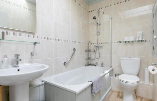 Tregwary Cottage - Photo 21