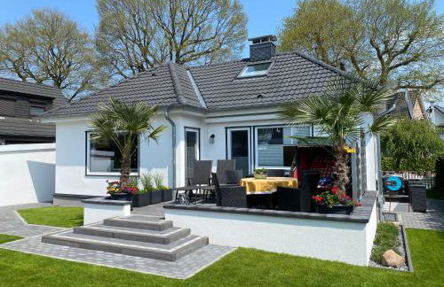 Luxuriöses Ferienhaus Anita mit Pool, Whirlpool und Sauna nahe Timmendorfer Strand, Travemünde und Lübeck - Foto 6