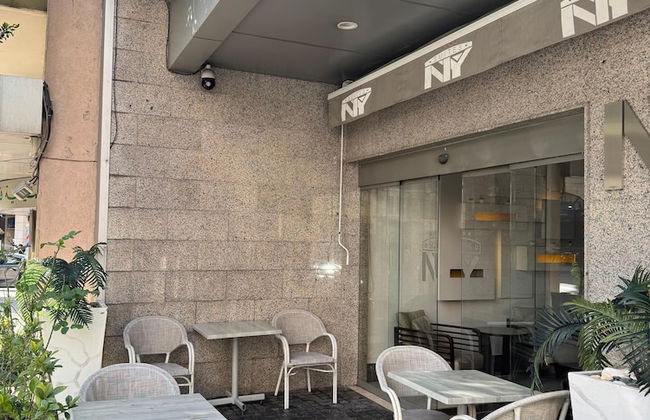 NY Suites Hotel - Photo 61