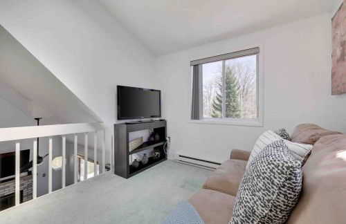 Cozy Poconos Mountain House with 3 bedrooms - Foto 40