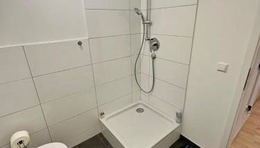 Central 30 sqm apt Obertürkheim - Foto 3