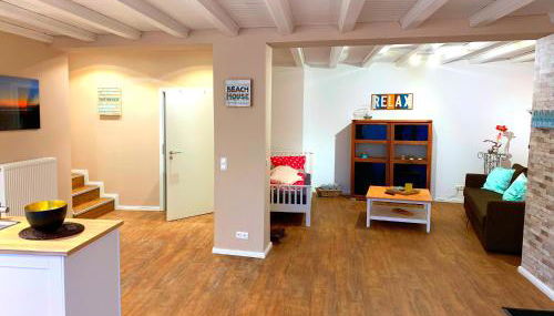 Ferienwohnungen Arp "Beach House" mit Terrasse und Parkplatz - Foto 2