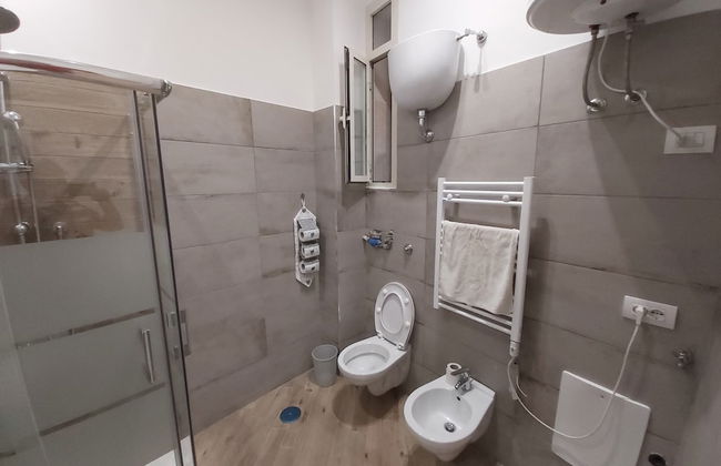 Dormire a Napoli Centro Holiday House - Foto 12