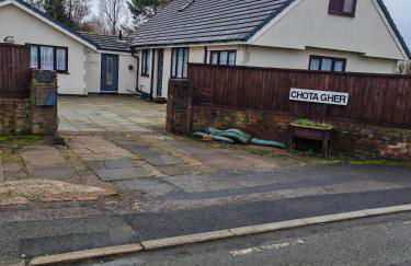 Chota Gher Apartment - Photo 2