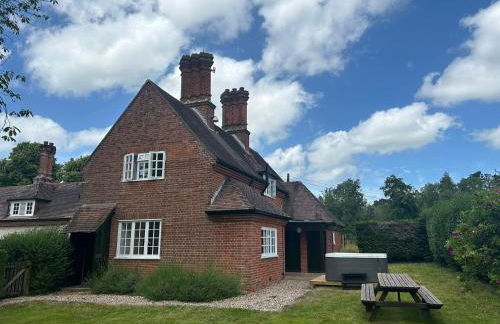 Stables Cottage by Group Retreats - Photo 1