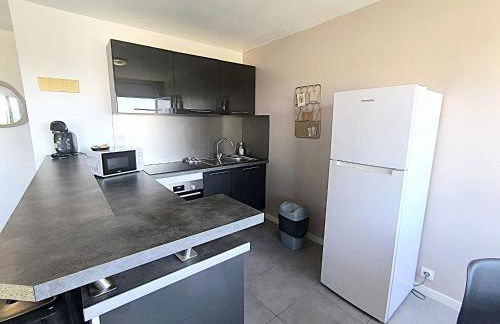 LeRelaisdOdile - Idéal PRO & Couple - Studio Cosy - Proche Metro - Parking Gratuit - Mons-en-Barœul - - WIFI HD - Smart TV - Entrée Autonome - Foto 19