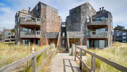 Oceanfront Watsonville Condo with Beach Access! - Foto 2