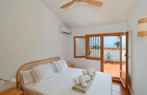 Bonita stay B Beach 1ªlínea, fibra, AA, BBQ, pool - Foto 2