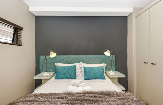 Easy Stay - The Vantage - Photo 28