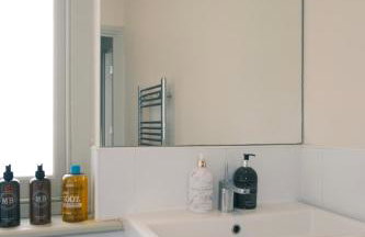 Spacious Duplex Flat West London for Families & Groups - Foto 9