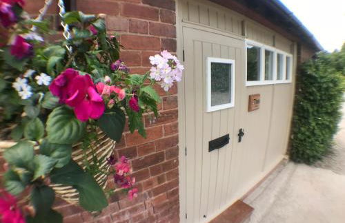 The Smithy, Wonderful Riverside Accommodation - Photo 9